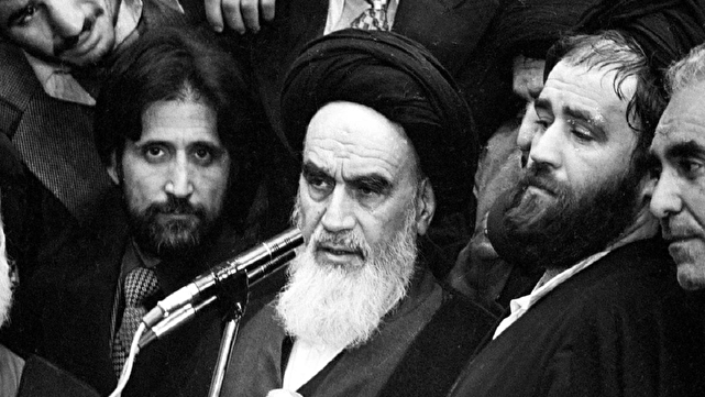 ادب امام خمینی در برابر اهانتهای انور سادات! 1 d8a7d8afd8a8 d8a7d985d8a7d985 d8aed985db8cd986db8c d8afd8b1 d8a8d8b1d8a7d8a8d8b1 d8a7d987d8a7d986d8aad987d8a7db8c d8a7d986d988 680ca04b753cb