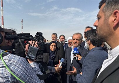 اظهارات دلگرم کننده پزشکیان در حمایت از مجروحان انفجار بندر رجایی 1 d8a7d8b8d987d8a7d8b1d8a7d8aa d8afd984daafd8b1d985 daa9d986d986d8afd987 d9bed8b2d8b4daa9db8cd8a7d986 d8afd8b1 d8add985d8a7db8cd8aa d8a7 680e4e3b071ba