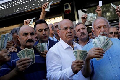 قیمت دلار امروز ۲۷ فروردین ریخت / اعلام جدیدترین قیمت دلار، یورو، پوند و درهم امارات 1 d982db8cd985d8aa d8afd984d8a7d8b1 d8a7d985d8b1d988d8b2 dbb2dbb7 d981d8b1d988d8b1d8afdb8cd986 d8b1db8cd8aed8aa d8a7d8b9d984d8a7d985 67fff0e88bb2e