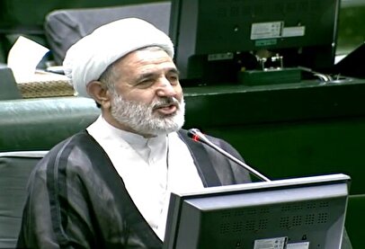 نماینده مجلس: دلار ارزان شد، اما کسی قیمتها را کاهش نمیدهد 1 d986d985d8a7db8cd986d8afd987 d985d8acd984d8b3 d8afd984d8a7d8b1 d8a7d8b1d8b2d8a7d986 d8b4d8afd88c d8a7d985d8a7 daa9d8b3db8c d982db8cd985 68076b5f69968