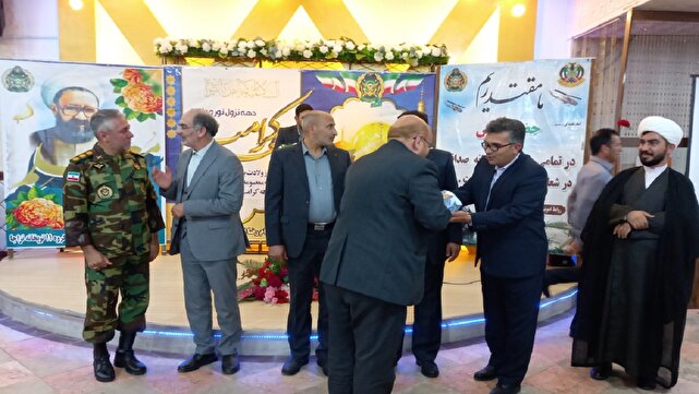 تجلیل از معلمان کوی سازمانی پادگان امام رضای مراغه 1 d8aad8acd984db8cd984 d8a7d8b2 d985d8b9d984d985d8a7d986 daa9d988db8c d8b3d8a7d8b2d985d8a7d986db8c d9bed8a7d8afdaafd8a7d986 d8a7d985d8a7 681468760071e