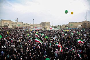 جشن بزرگ محفل در جوار حرم بانوی کرامت 1 d8acd8b4d986 d8a8d8b2d8b1daaf d985d8add981d984 d8afd8b1 d8acd988d8a7d8b1 d8add8b1d985 d8a8d8a7d986d988db8c daa9d8b1d8a7d985d8aa 6814687c30560